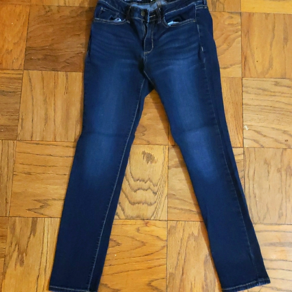 Sonoma Size 10 skinny jeans.  Tons of stretch.